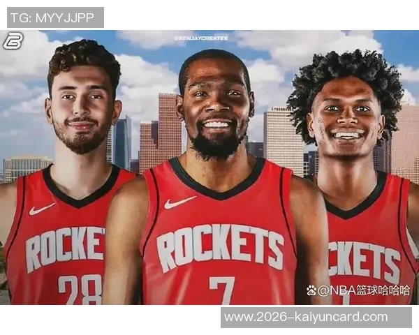 火箭队训练气氛愉快亚当斯谢泼德申京笑容满面展现团队精神