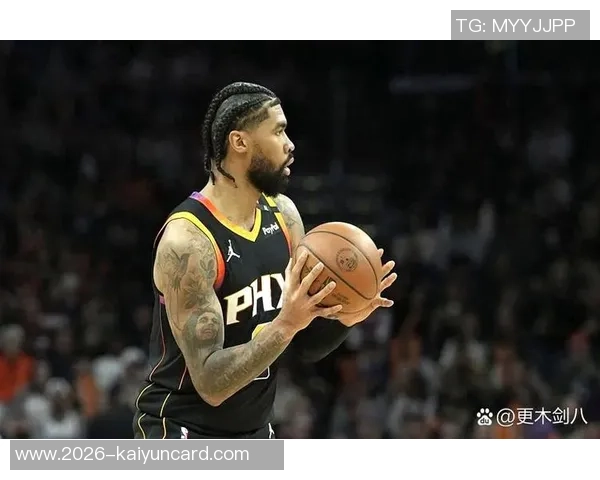 科塔半场表现惊艳7投6中收获13分11板2盖帽助球队掌控局势